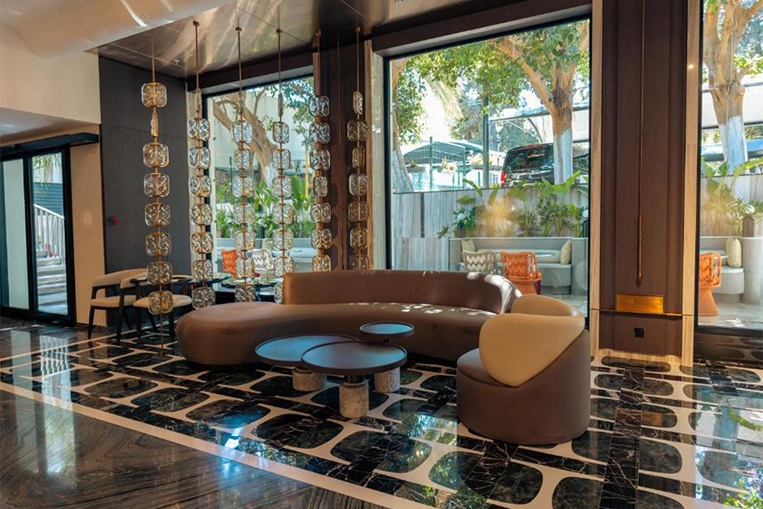 cheap resort hotels to Spend holiday with family