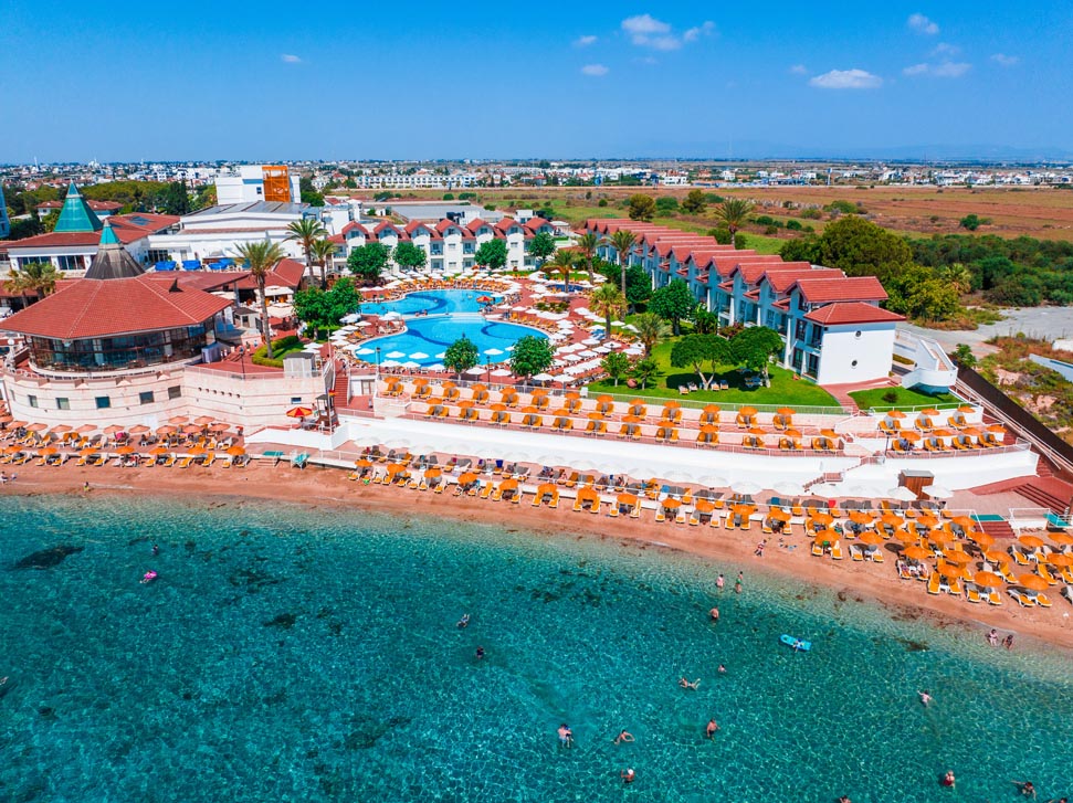 cheap resort hotels to Spend holiday with family