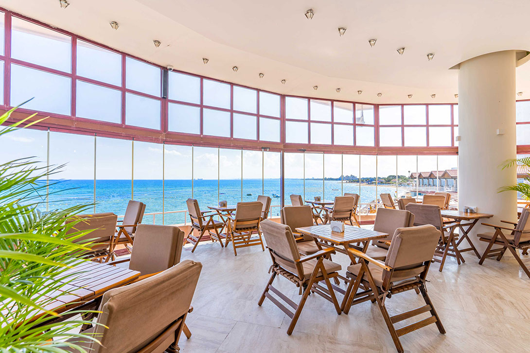 cheap resort hotels to Spend holiday with family