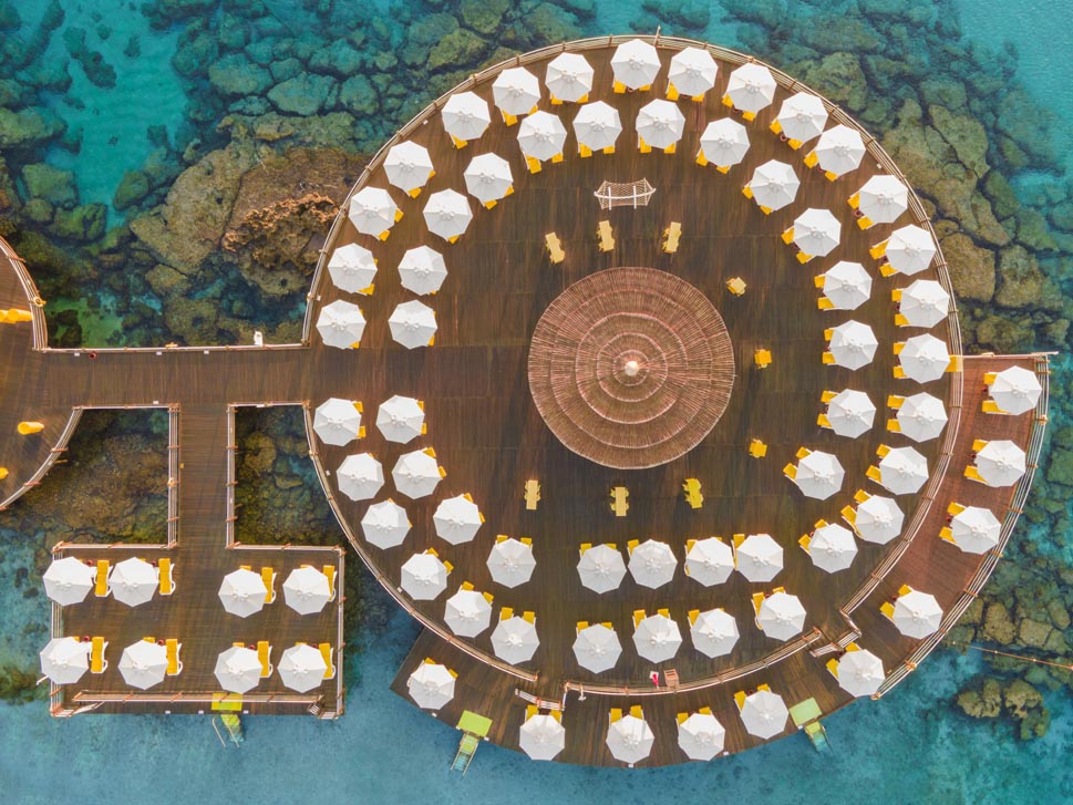 cheap resort hotels to Spend holiday with family