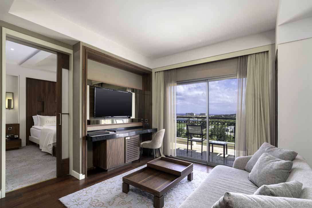 cheap resort hotels to Spend holiday with family