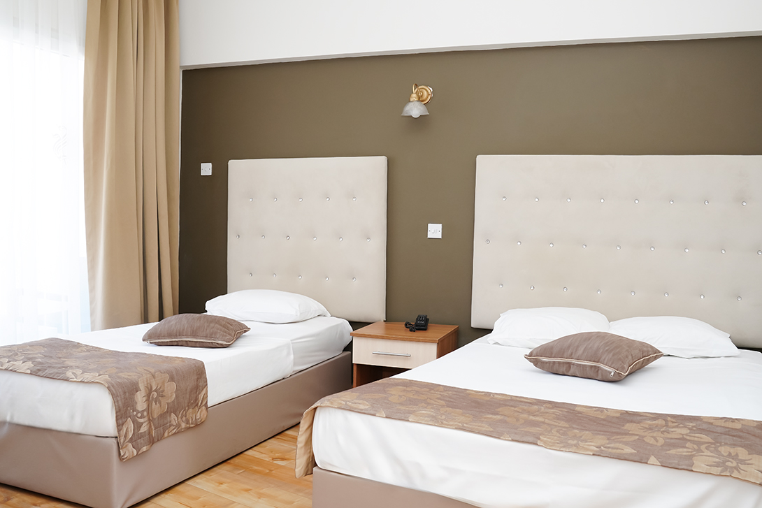 cheap resort hotels to Spend holiday with family