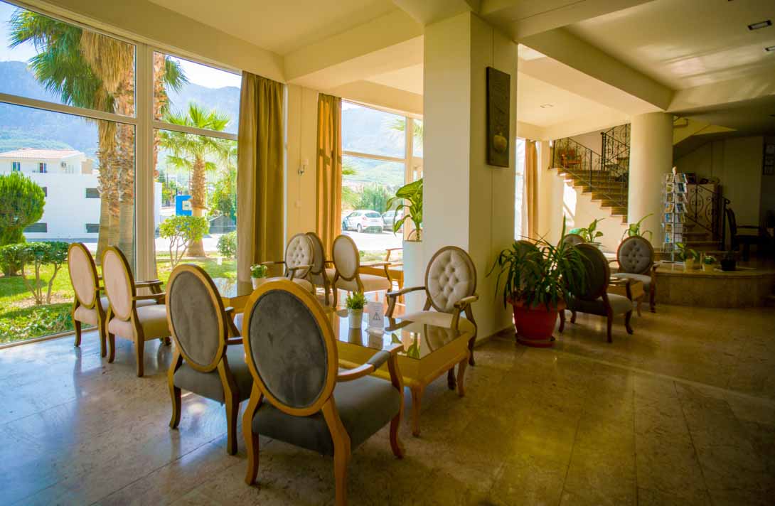 cheap resort hotels to Spend holiday with family