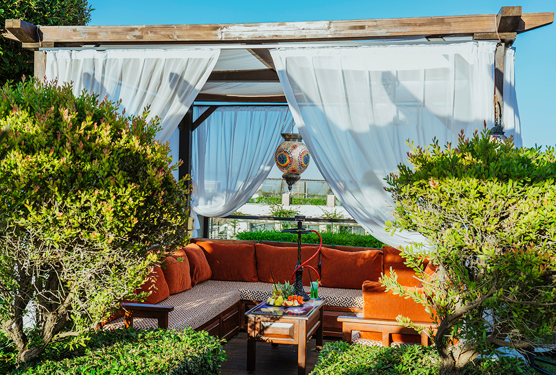 cheap resort hotels to Spend holiday with family