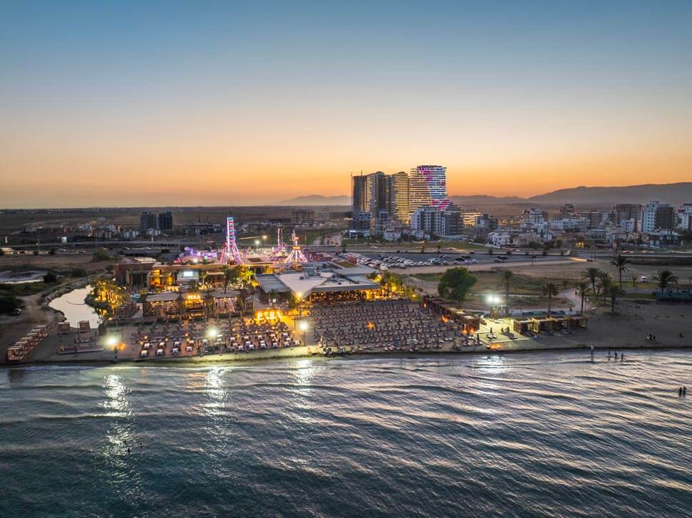 cheap resort hotels to Spend holiday with family