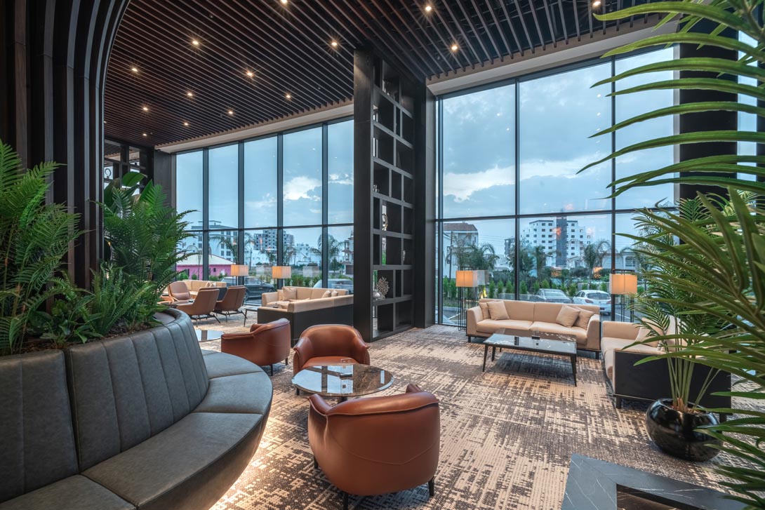 cheap resort hotels to Spend holiday with family