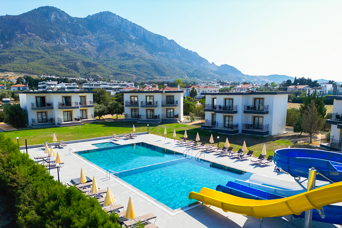 cheap resort hotels to Spend holiday with family