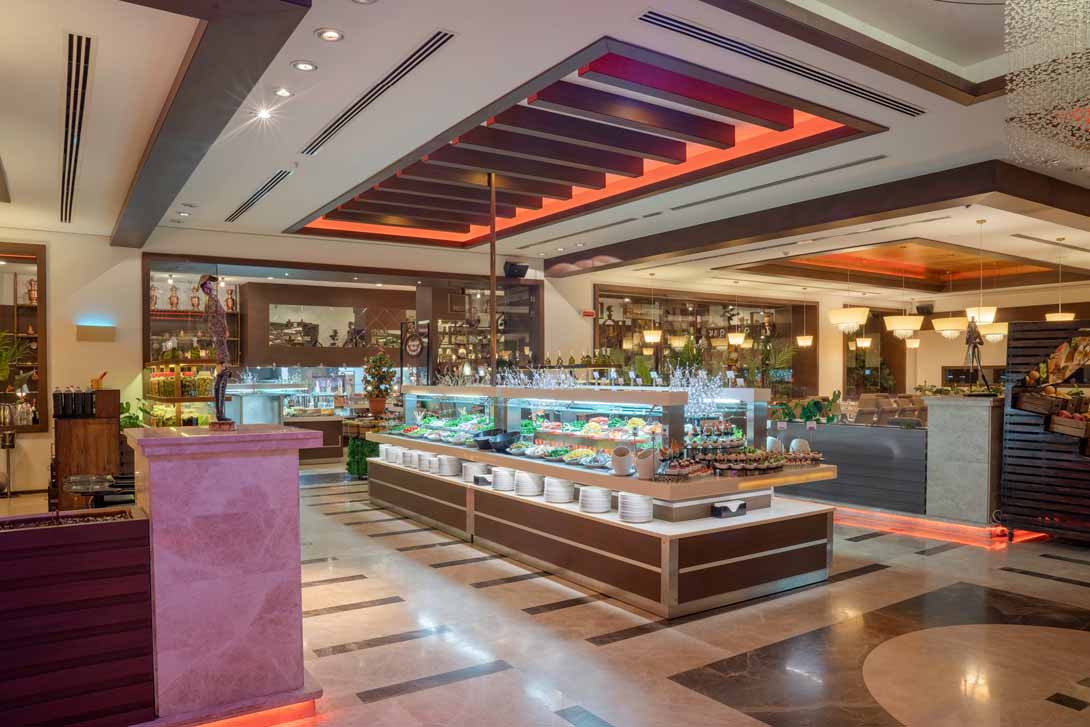 cheap resort hotels to Spend holiday with family