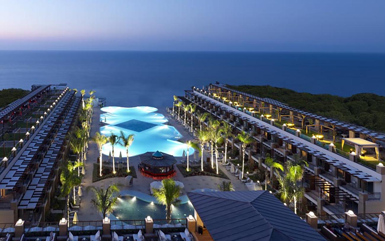 Splash out in style!