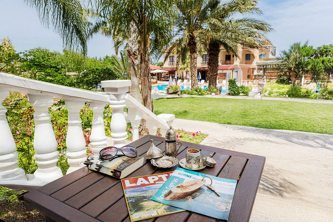 cheap resort hotels to Spend holiday with family