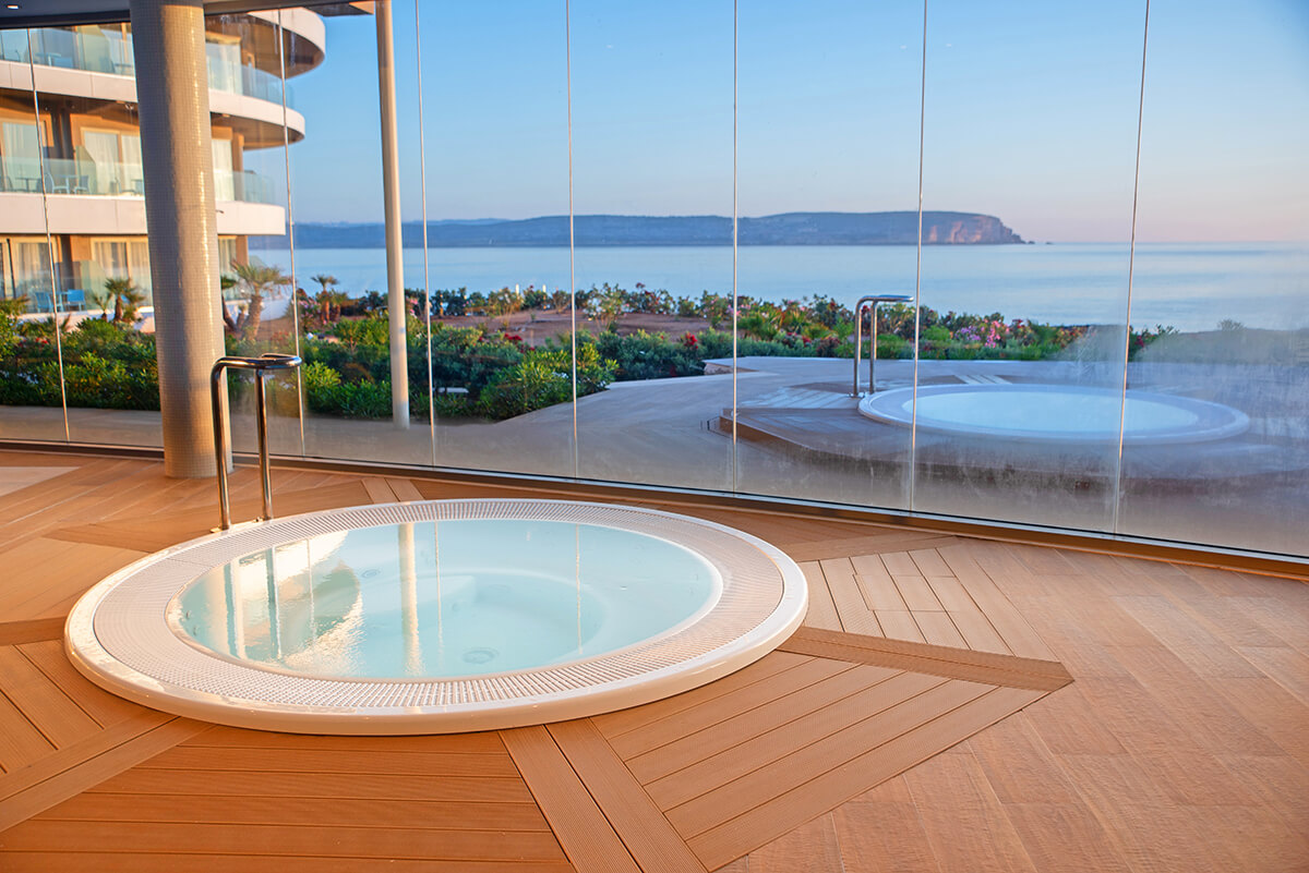 cheap resort hotels to Spend holiday with family