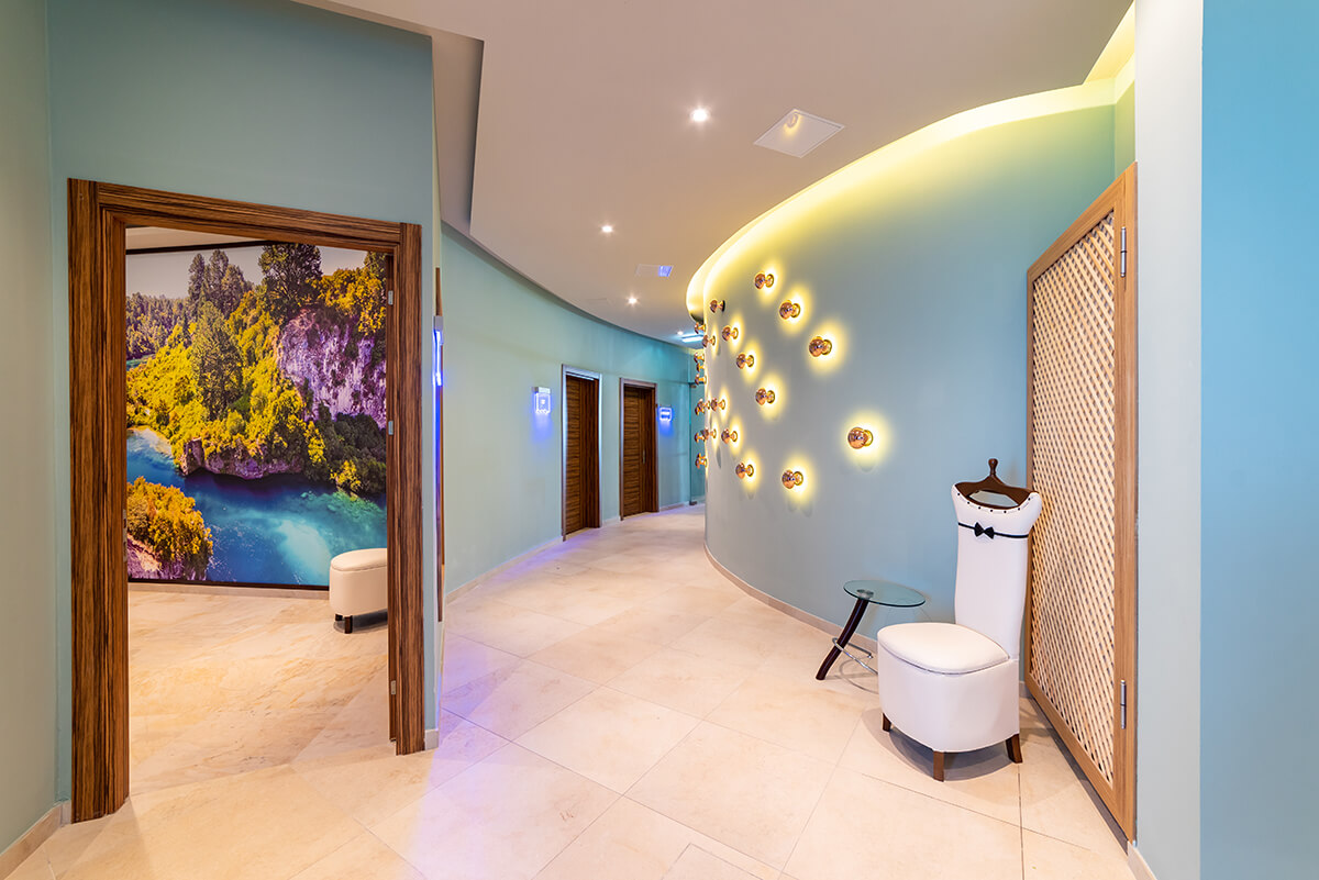 cheap resort hotels to Spend holiday with family