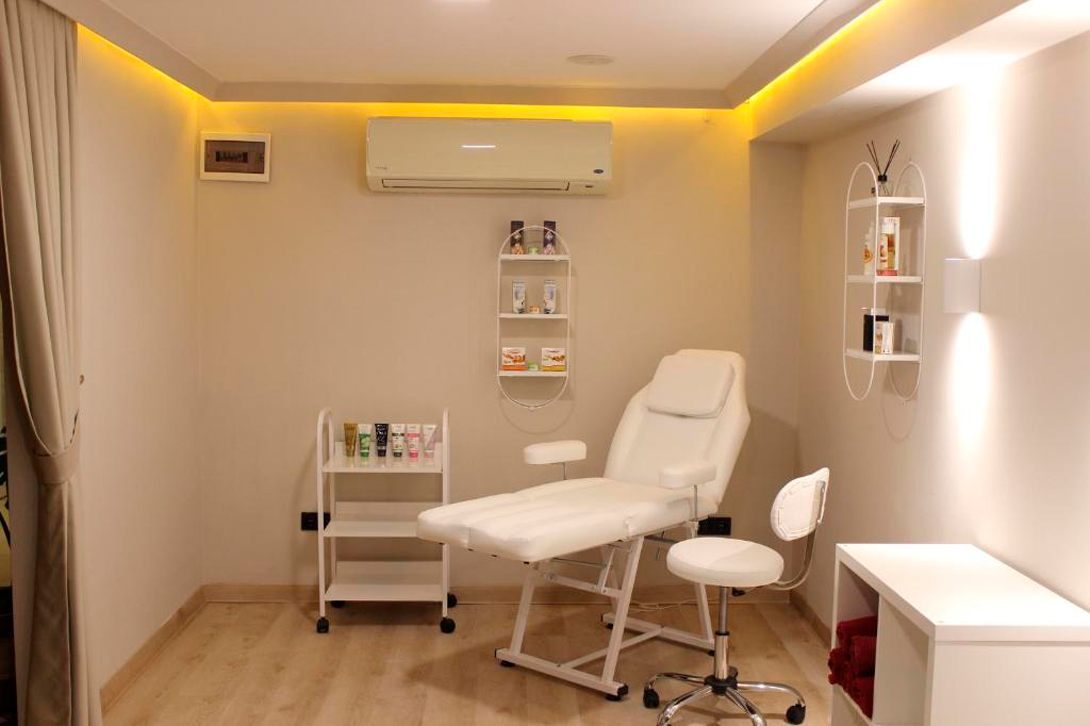 cheap resort hotels to Spend holiday with family