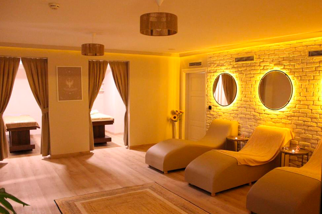 cheap resort hotels to Spend holiday with family