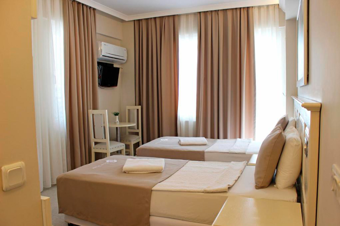 cheap resort hotels to Spend holiday with family