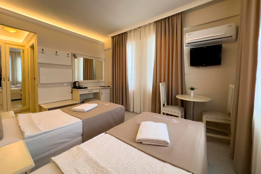 hotel seaview interior savk hotel