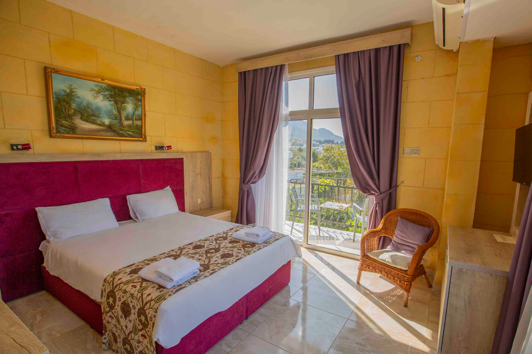 cheap resort hotels to Spend holiday with family