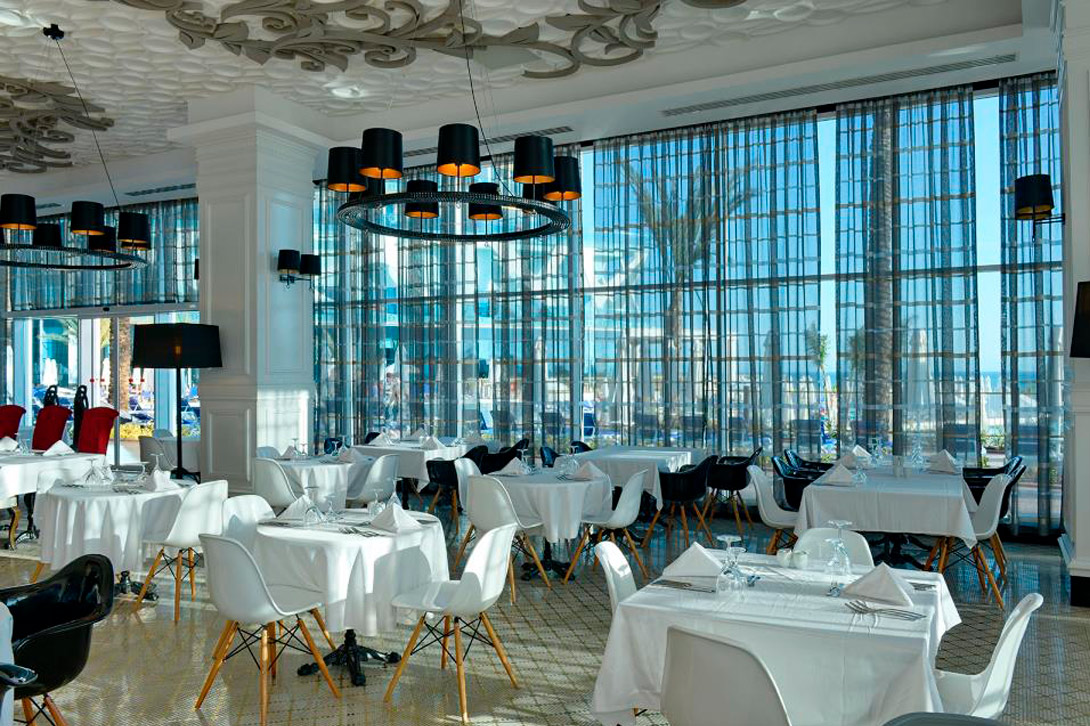 cheap resort hotels to Spend holiday with family