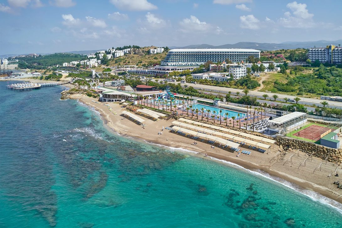 cheap resort hotels to Spend holiday with family