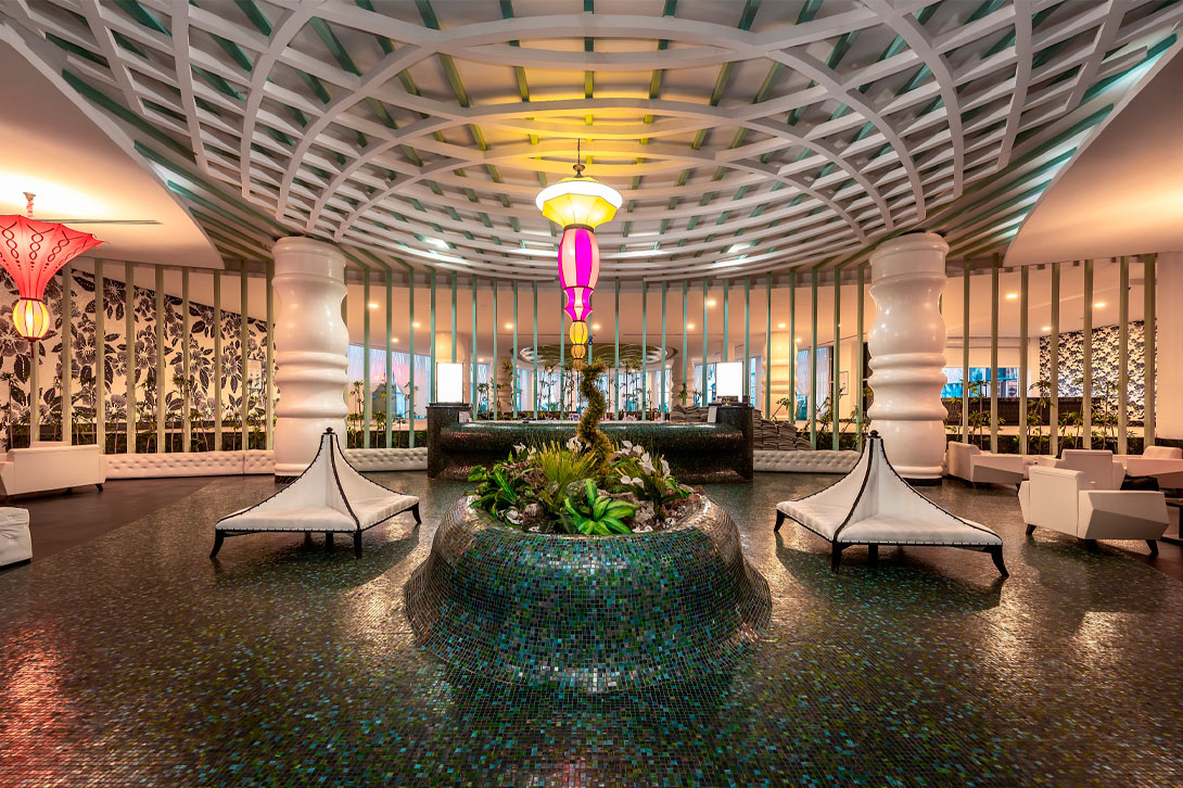 cheap resort hotels to Spend holiday with family