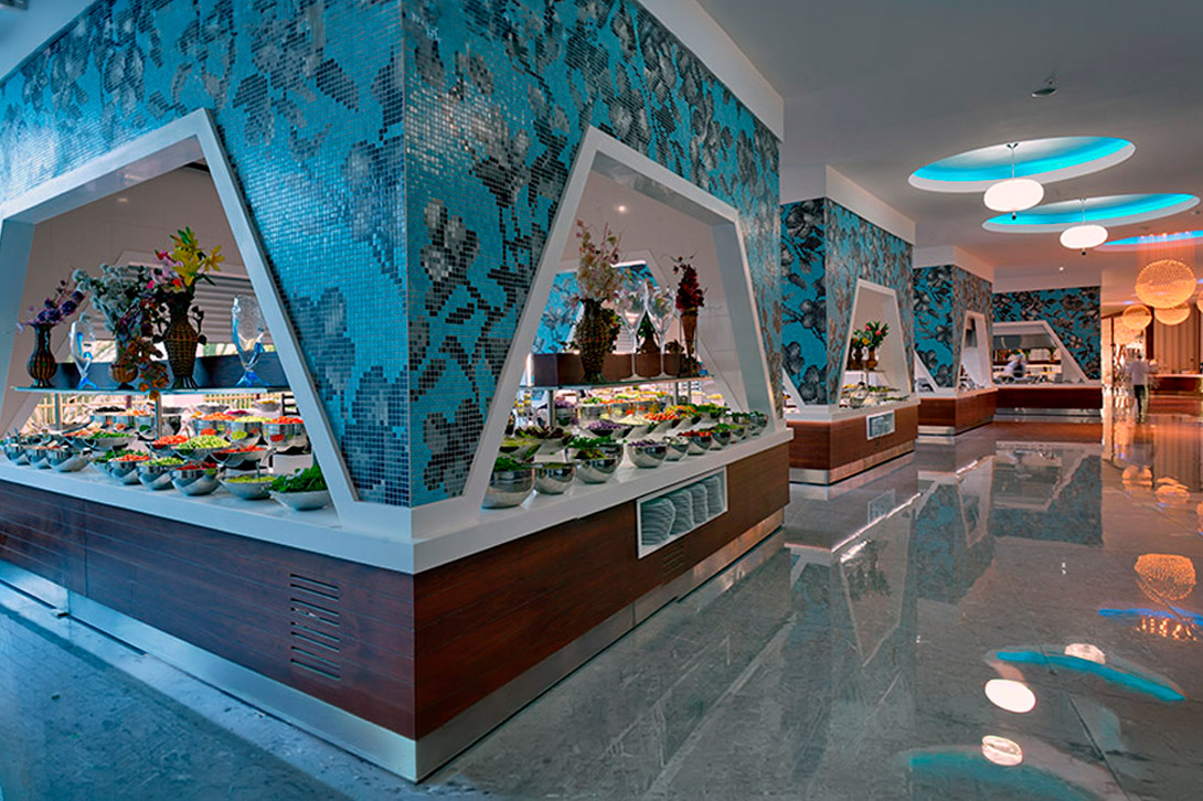 cheap resort hotels to Spend holiday with family