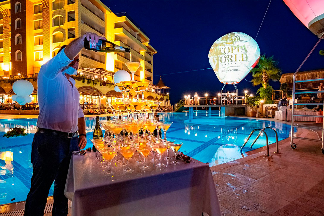 cheap resort hotels to Spend holiday with family