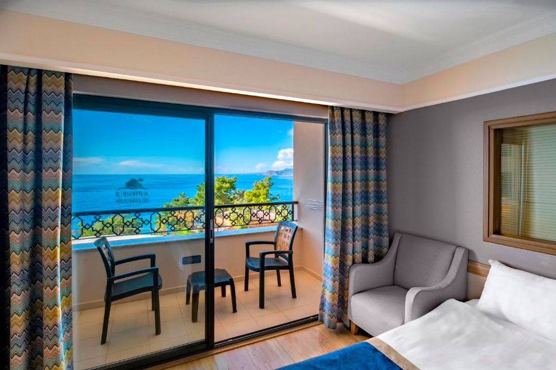 cheap resort hotels to Spend holiday with family