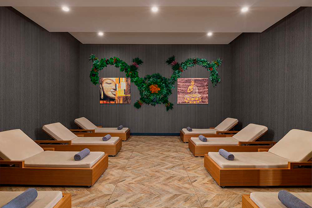 cheap resort hotels to Spend holiday with family