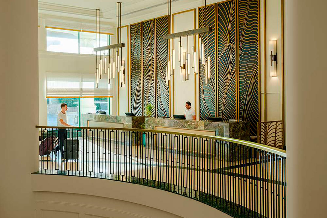 cheap resort hotels to Spend holiday with family