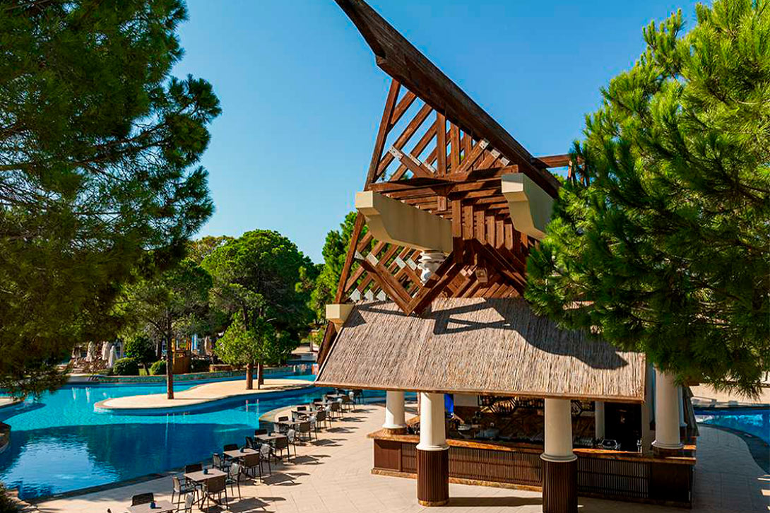 cheap resort hotels to Spend holiday with family