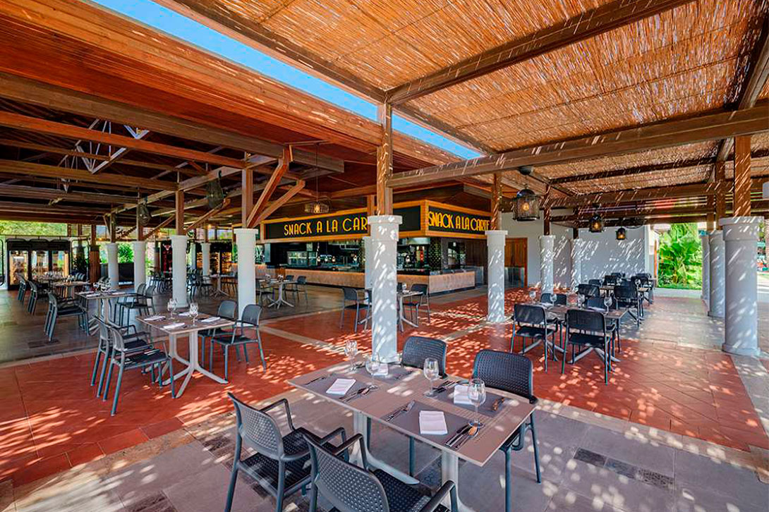 cheap resort hotels to Spend holiday with family