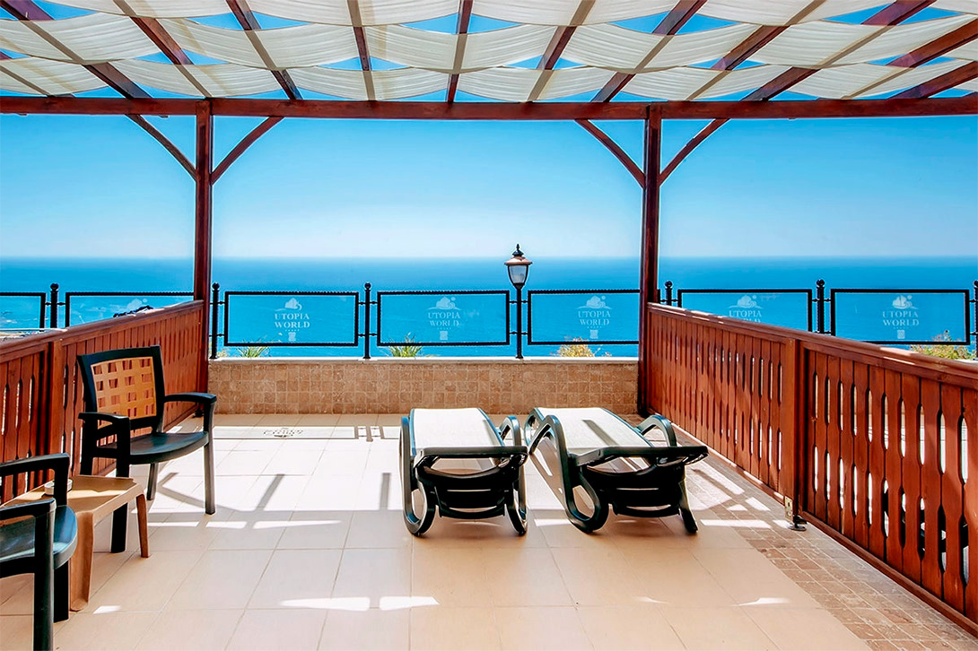 cheap resort hotels to Spend holiday with family