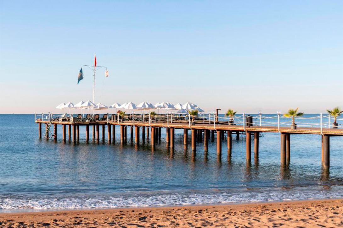 cheap resort hotels to Spend holiday with family