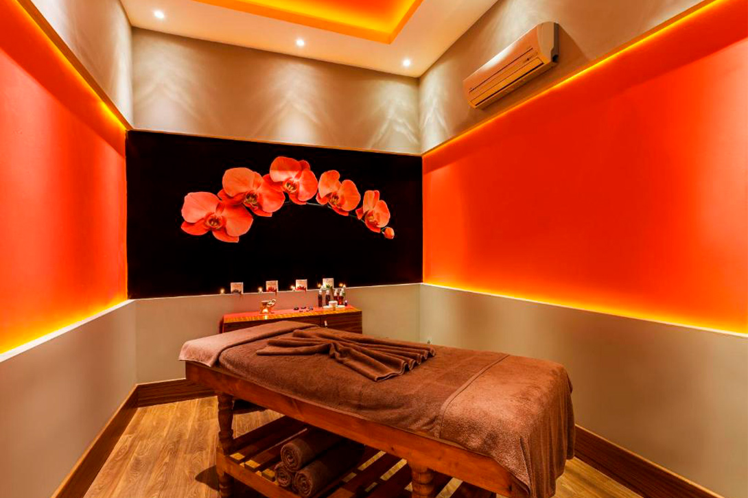 cheap resort hotels to Spend holiday with family