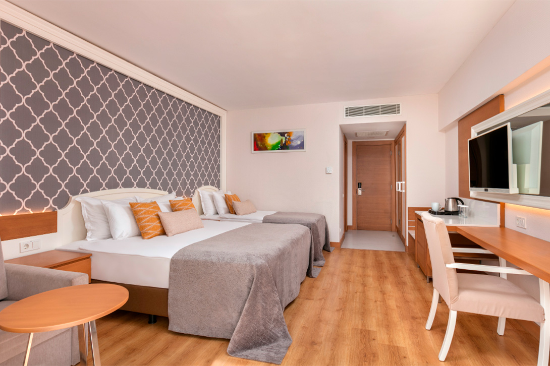 cheap resort hotels to Spend holiday with family