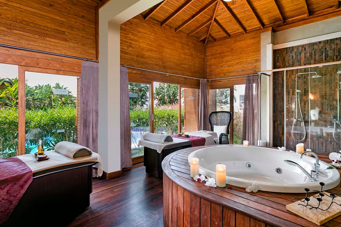 cheap resort hotels to Spend holiday with family