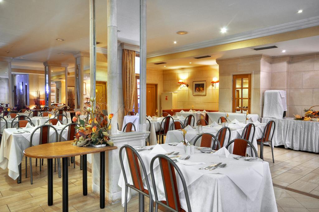 cheap resort hotels to Spend holiday with family