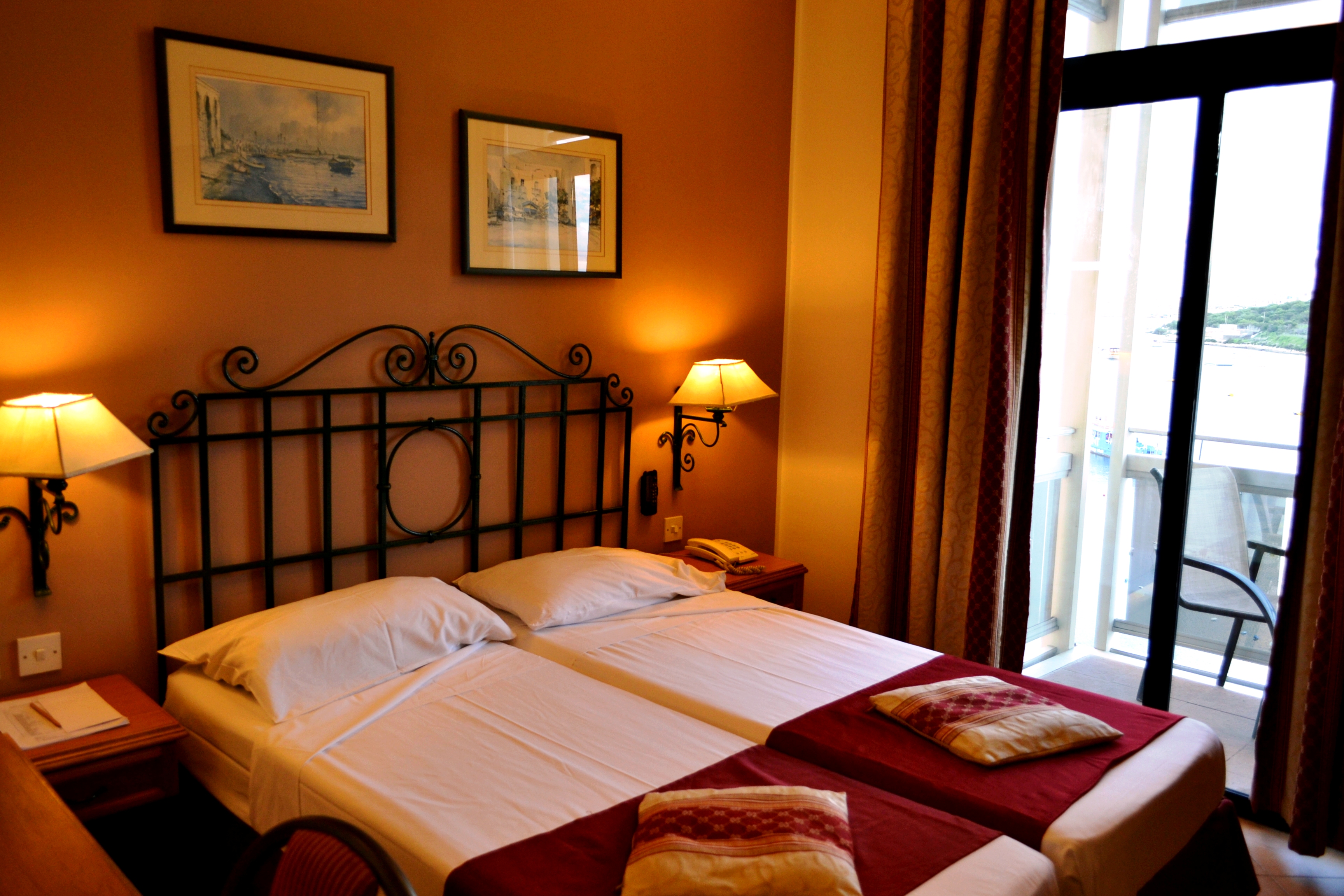 cheap resort hotels to Spend holiday with family