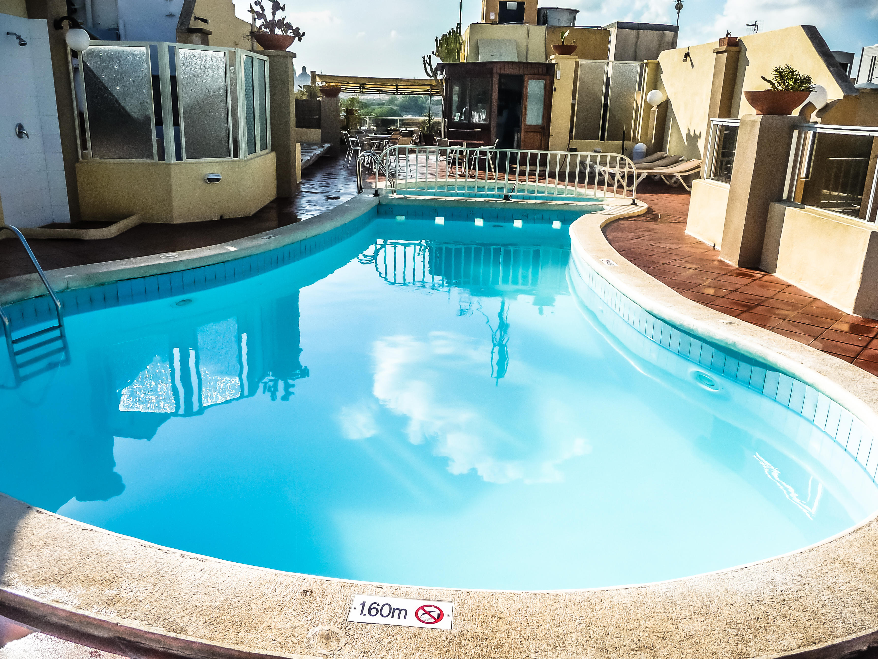 cheap resort hotels to Spend holiday with family