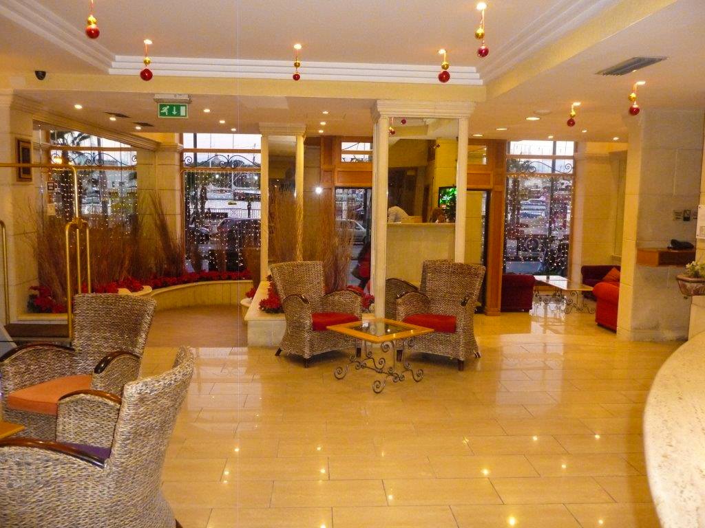 cheap resort hotels to Spend holiday with family