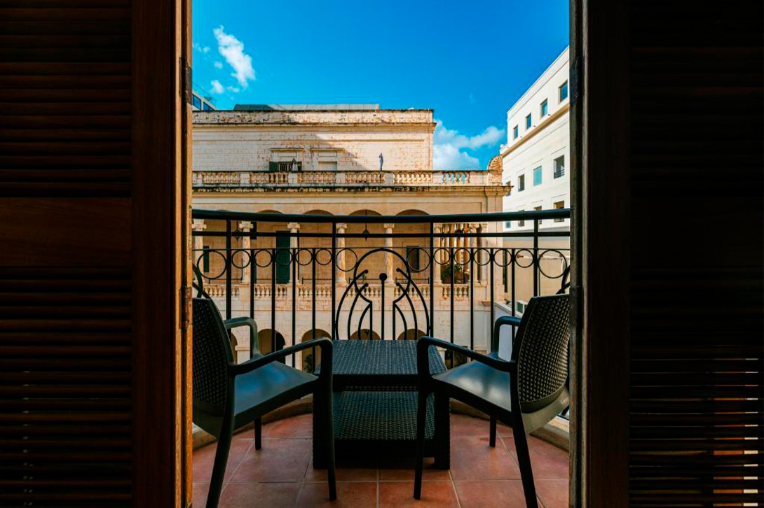 cheap resort hotels to Spend holiday with family