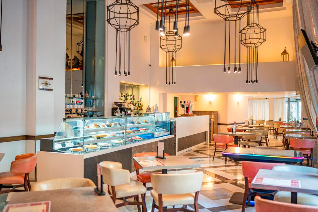 cheap resort hotels to Spend holiday with family