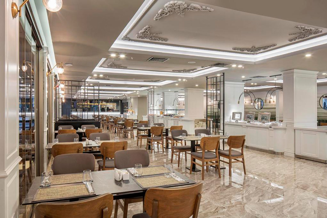 cheap resort hotels to Spend holiday with family