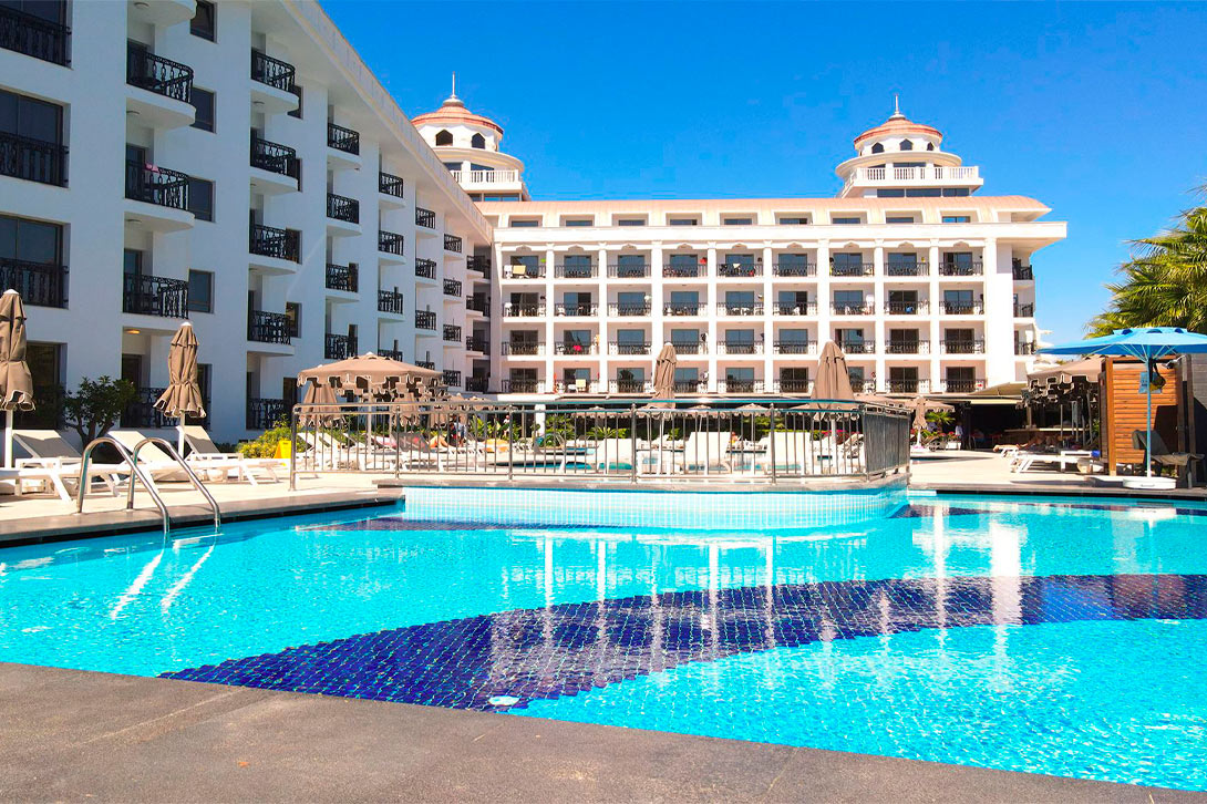 blue marin pool turkey