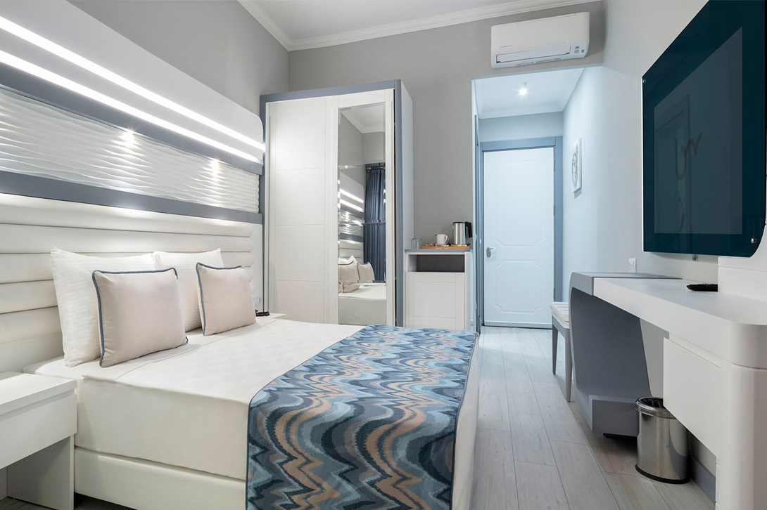 cheap resort hotels to Spend holiday with family