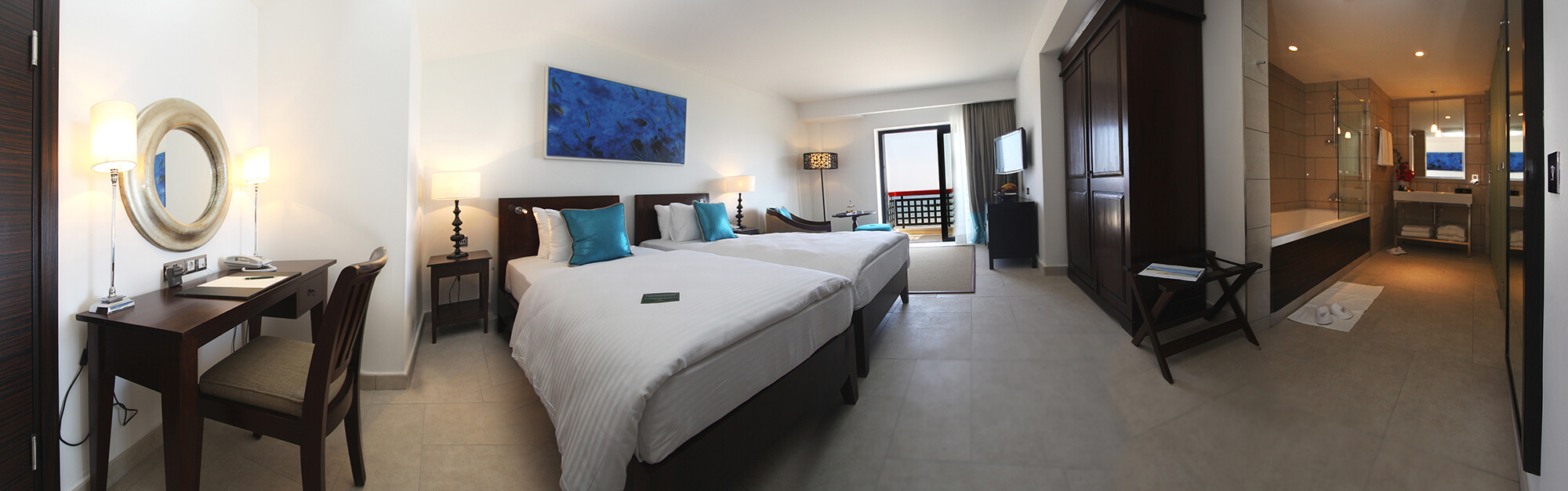 cheap resort hotels to Spend holiday with family