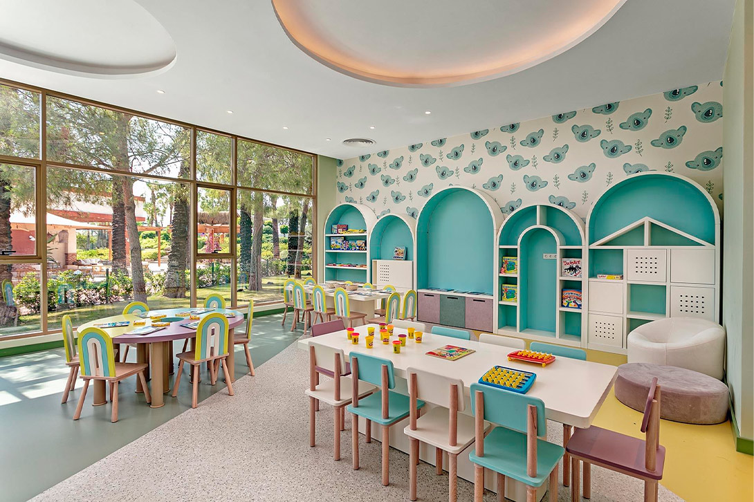 cheap resort hotels to Spend holiday with family