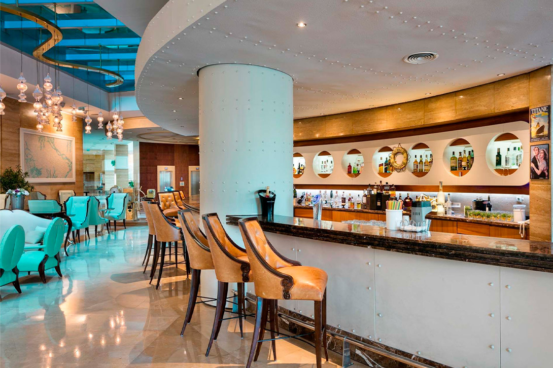 cheap resort hotels to Spend holiday with family