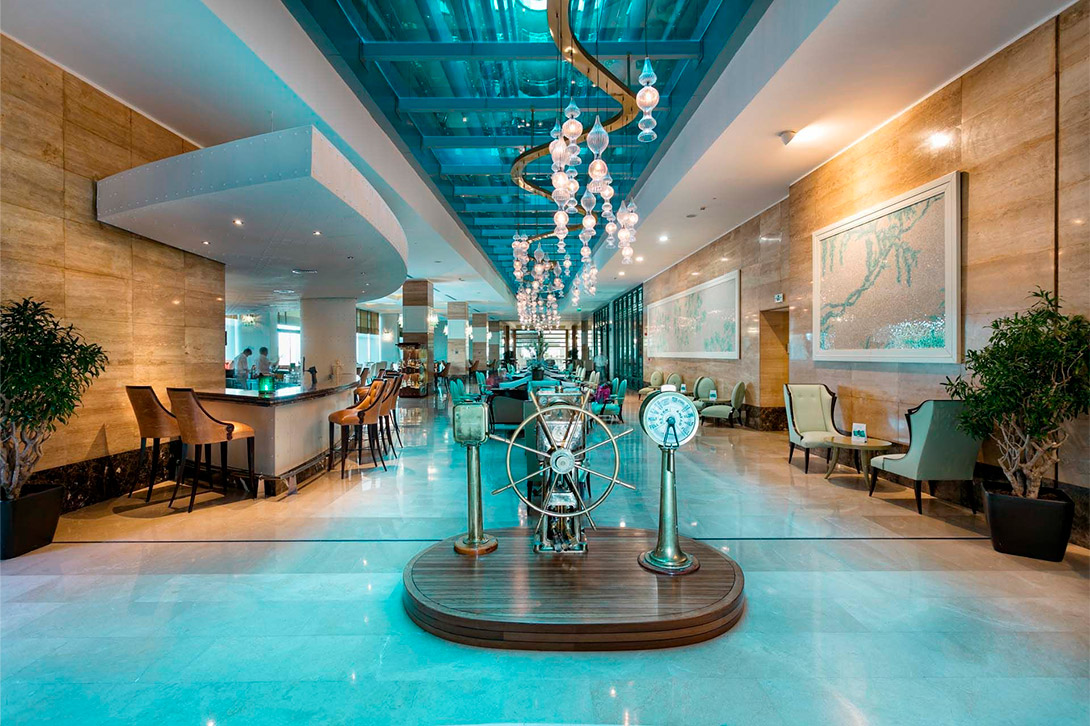 cheap resort hotels to Spend holiday with family