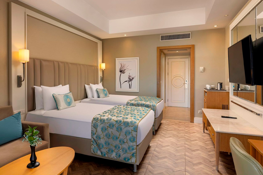 hotel twin bed seaview titanic lara